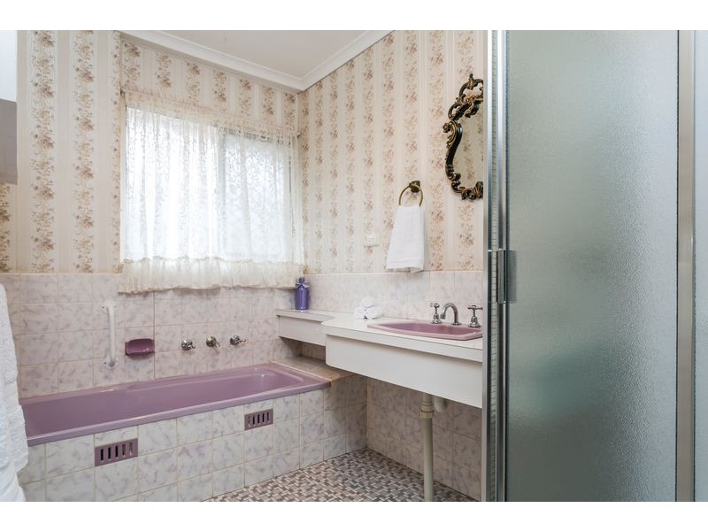 20 Kentwood Road, Morphett Vale SA 5162