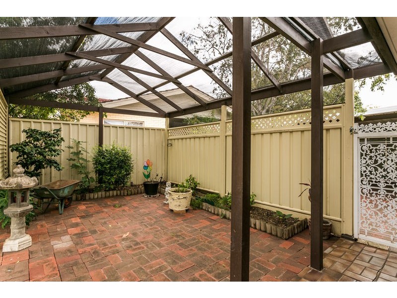 20 Kentwood Road, Morphett Vale SA 5162
