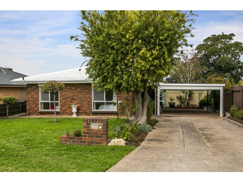 20 Kentwood Road, Morphett Vale SA 5162
