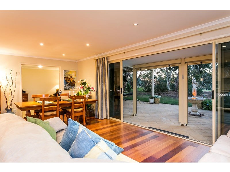 41 Pinnacle Crescent, Flagstaff Hill SA 5159