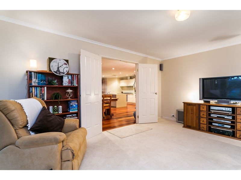 41 Pinnacle Crescent, Flagstaff Hill SA 5159