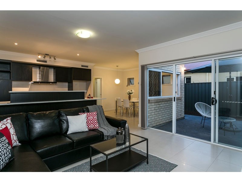 14 Seventh Avenue, Ascot Park SA 5043