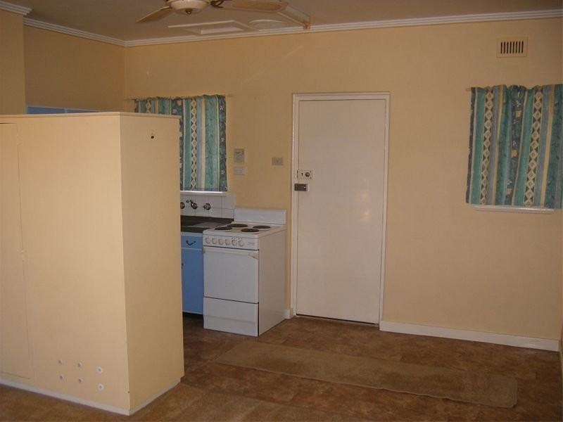 2/40 The Crescent, Brighton SA 5048