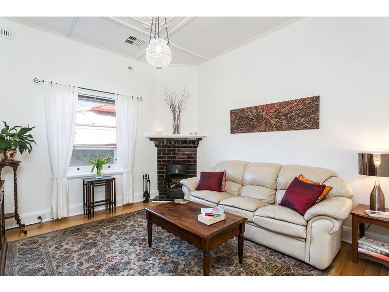 10A Farrell St, Glenelg South SA 5045