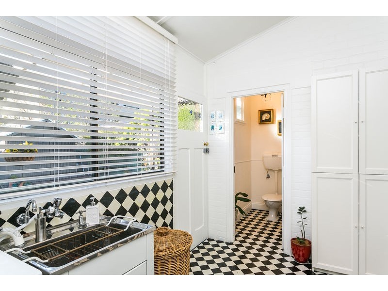 10A Farrell St, Glenelg South SA 5045