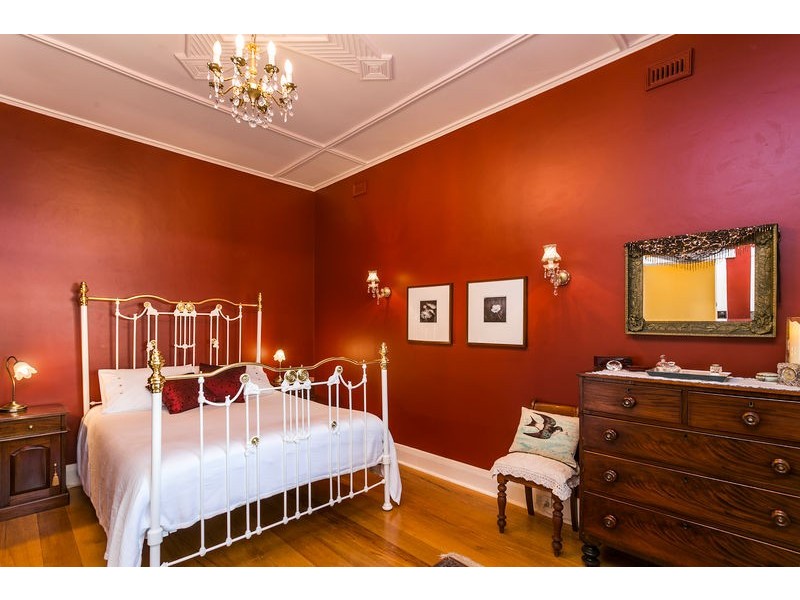 10A Farrell St, Glenelg South SA 5045