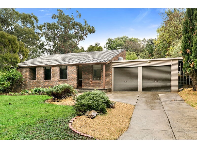 15 Amanda Drive, Surrey Downs SA 5126