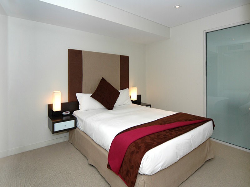 96 North Terrace, Adelaide SA 5000