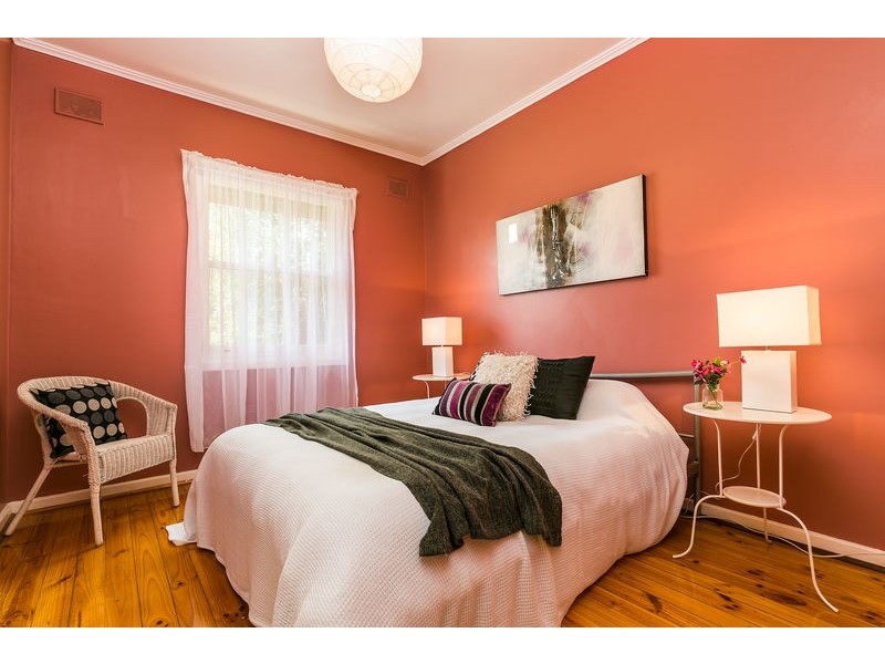 16 Church Crescent, Marion SA 5043