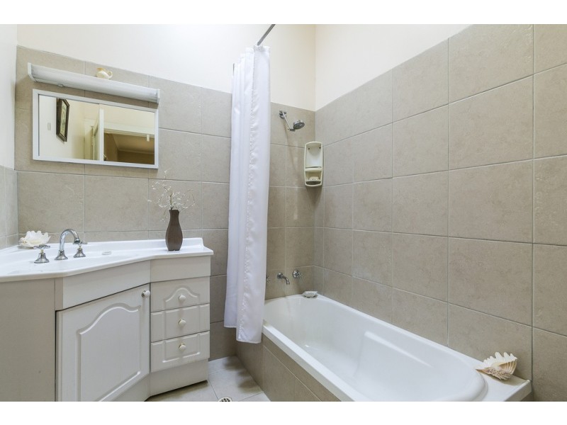 17 Alison Street, Athol Park SA 5012