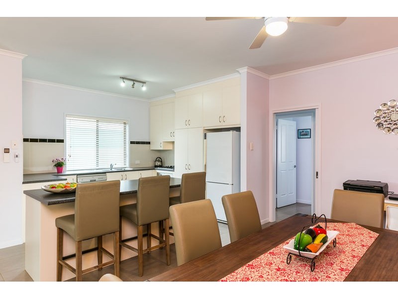 15a Nilpena Avenue, Park Holme SA 5043