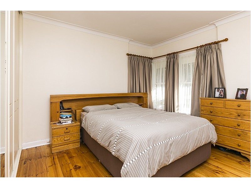 6 McGlasson Ave, Glenelg North SA 5045