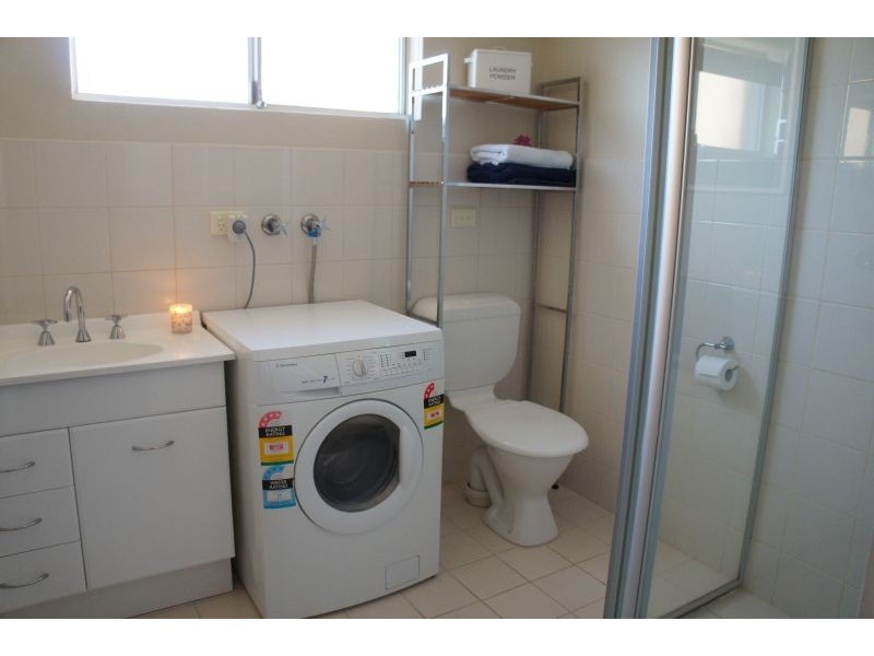 1/39 Stonehouse Avenue (unit is on Curzon St), Camden Park SA 5038