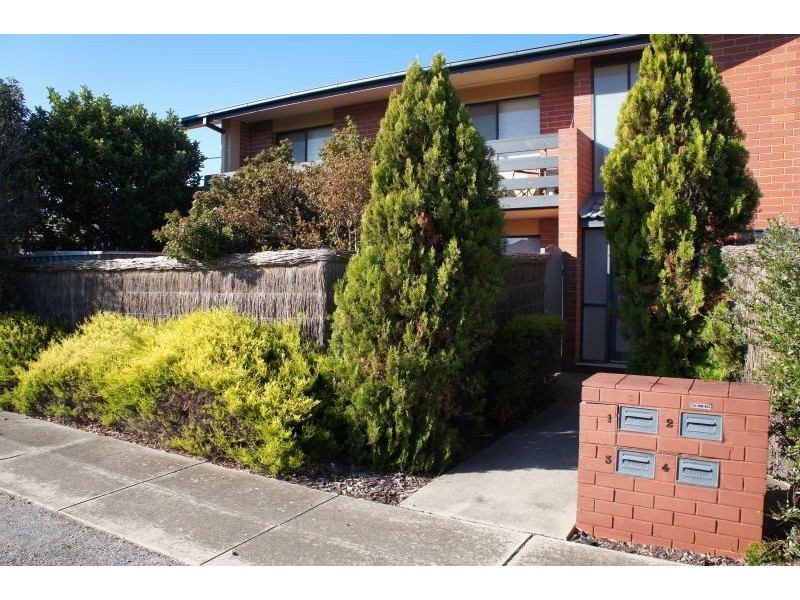 1/39 Stonehouse Avenue (unit is on Curzon St), Camden Park SA 5038