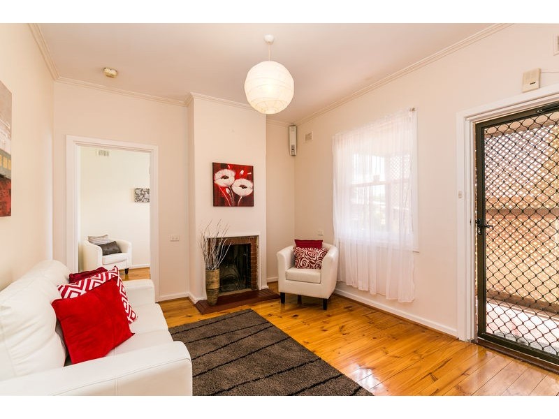 16 Church Crescent, Marion SA 5043