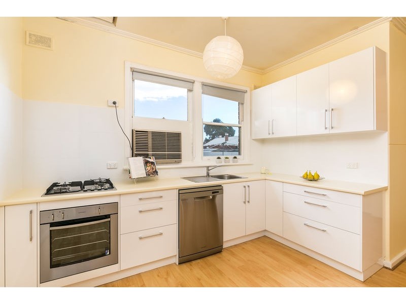 16 Church Crescent, Marion SA 5043