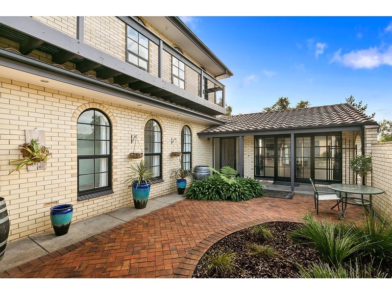 23 Karoona Crescent, Seacombe Heights SA 5047