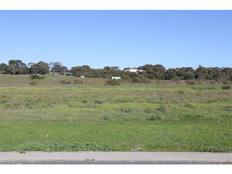 37 and 38 Warrengie Drive, Meningie SA 5264