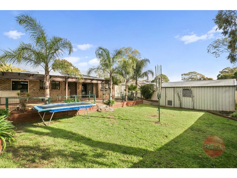 9 Devon Crescent, Happy Valley SA 5159