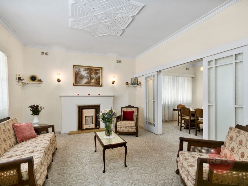 16 Cliff Street, Glenelg East SA 5045