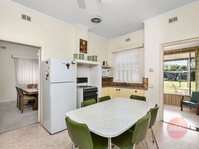 16 Cliff Street, Glenelg East SA 5045