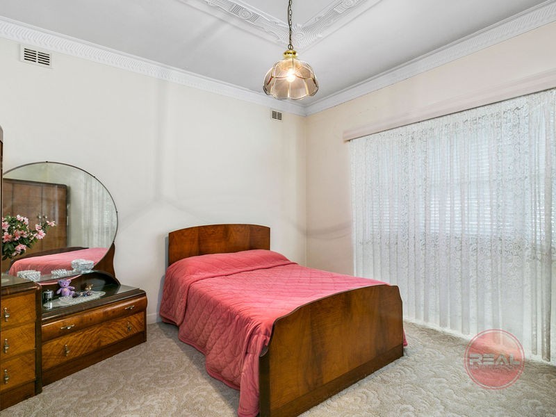 16 Cliff Street, Glenelg East SA 5045