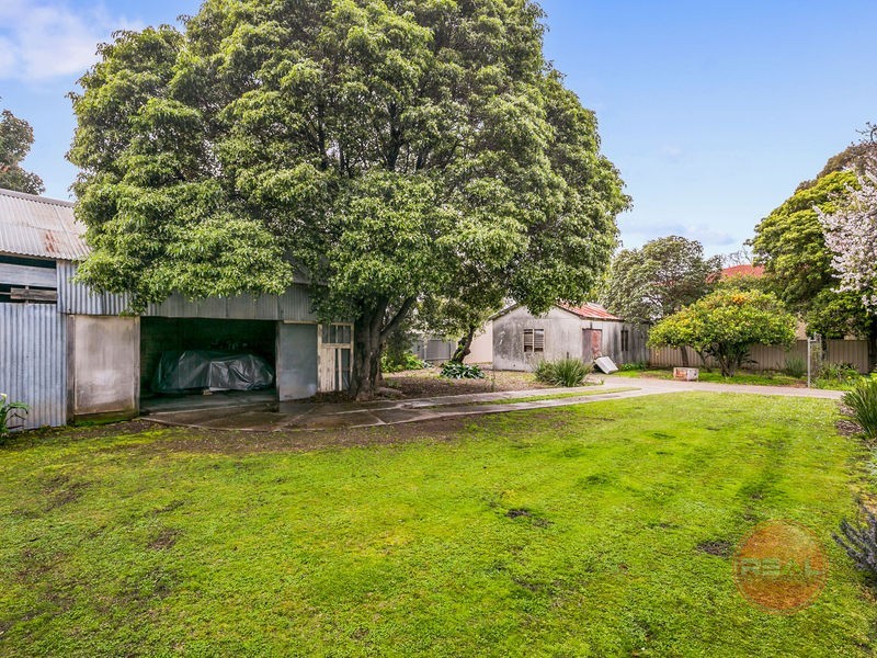 16 Cliff Street, Glenelg East SA 5045