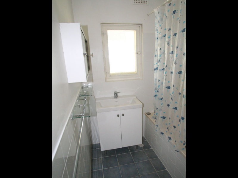 36 Wallala Avenue, Park Holme SA 5043