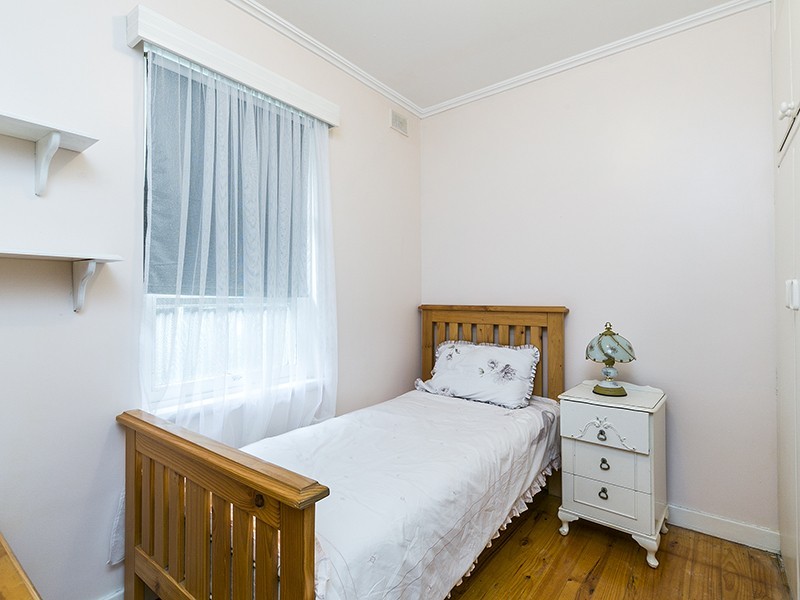 7 Kent Avenue, Seacombe Gardens SA 5047