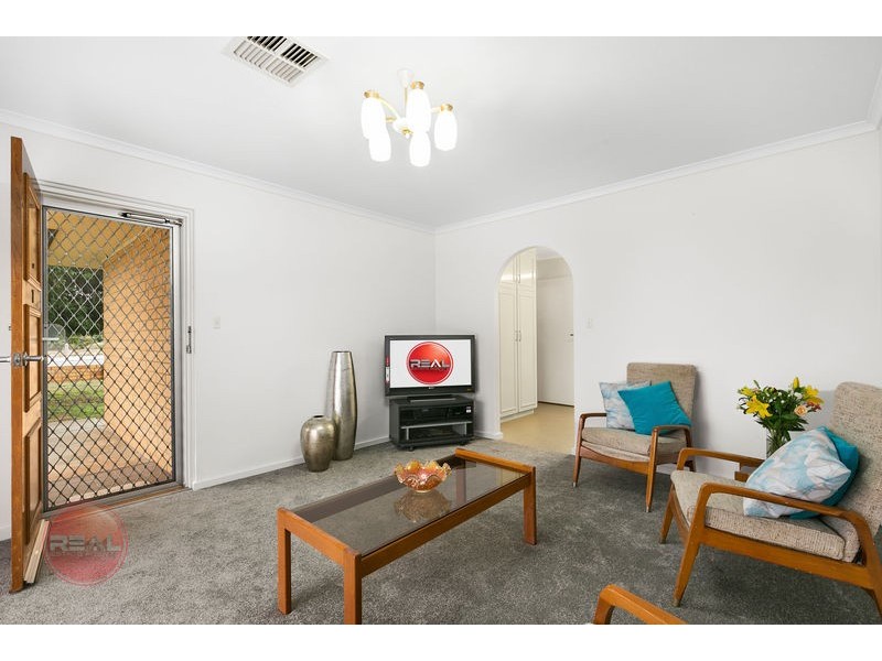 PRETTY GARDEN SETTING, Warradale SA 5046