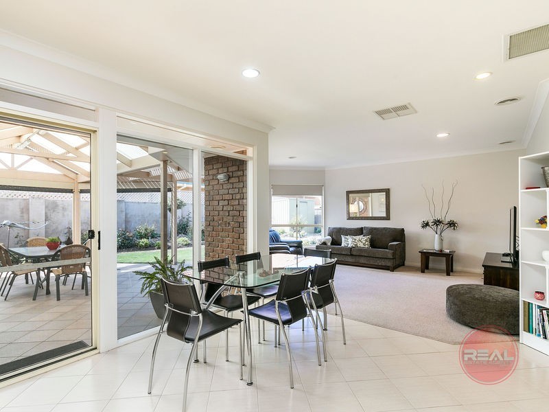 18 Bartlett Drive (Novar Terraces Estate), Novar Gardens SA 5040