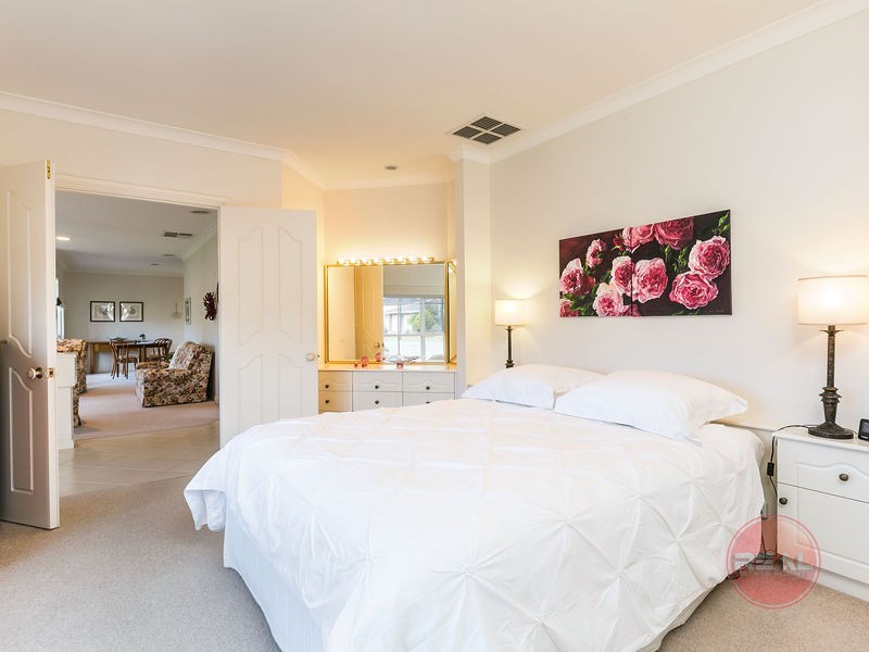 18 Bartlett Drive (Novar Terraces Estate), Novar Gardens SA 5040