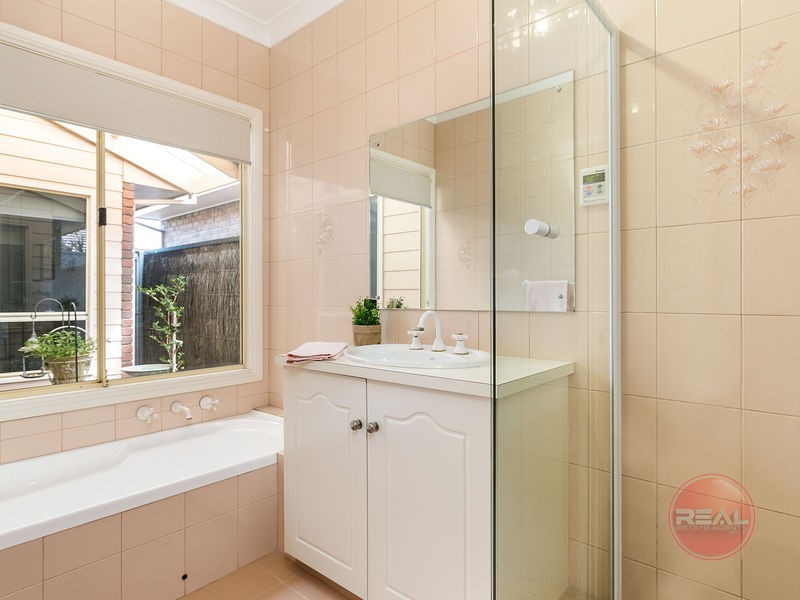 18 Bartlett Drive (Novar Terraces Estate), Novar Gardens SA 5040