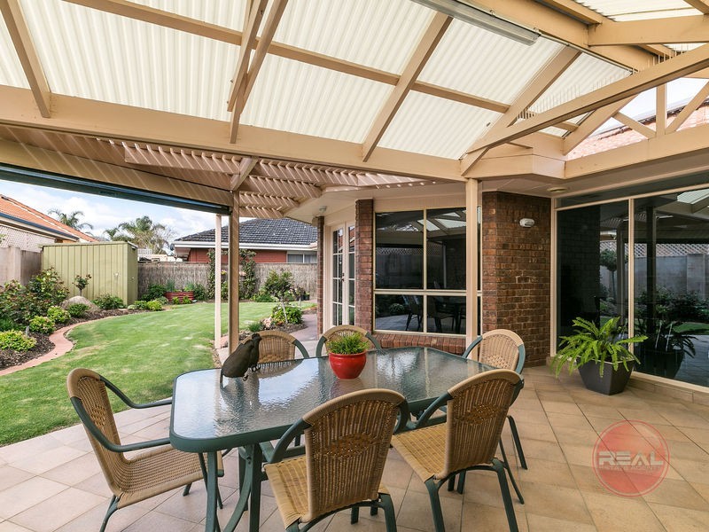 18 Bartlett Drive (Novar Terraces Estate), Novar Gardens SA 5040