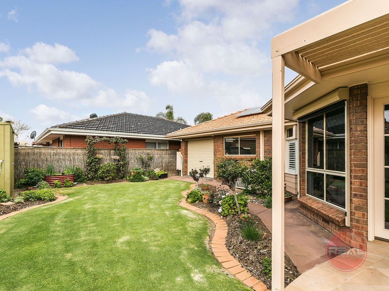 18 Bartlett Drive (Novar Terraces Estate), Novar Gardens SA 5040