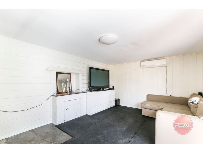 10 Shepherds Hill Road, Bedford Park SA 5042