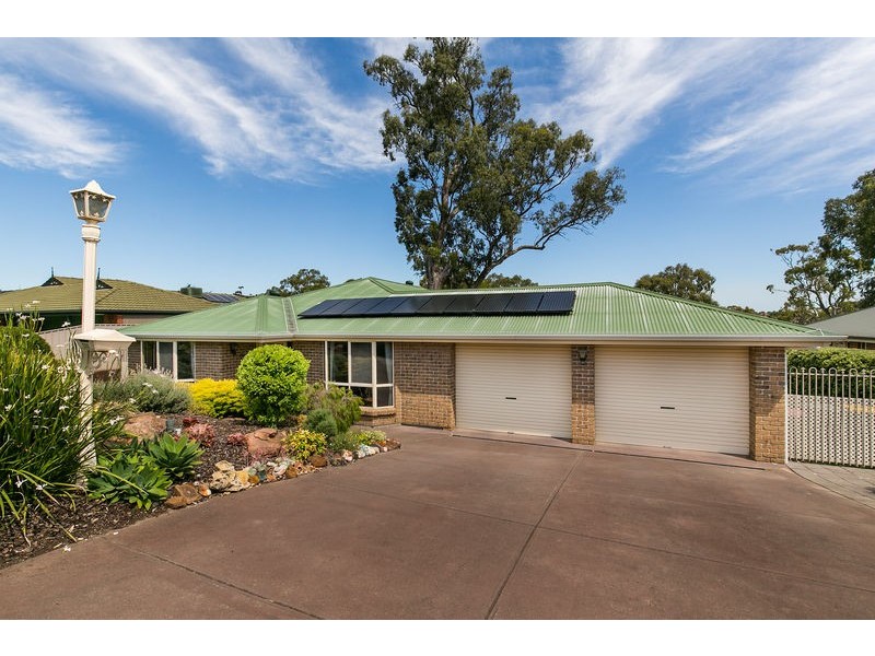 21 Wooding Avenue, Woodcroft SA 5162