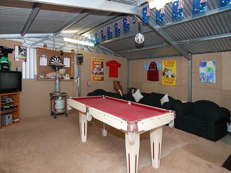 33 Taylors Road, Aberfoyle Park SA 5159