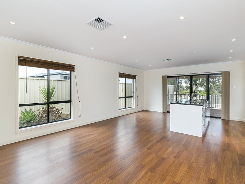 IMPOSING STYLE EXECUTIVE LIFESTYLE, Dover Gardens SA 5048