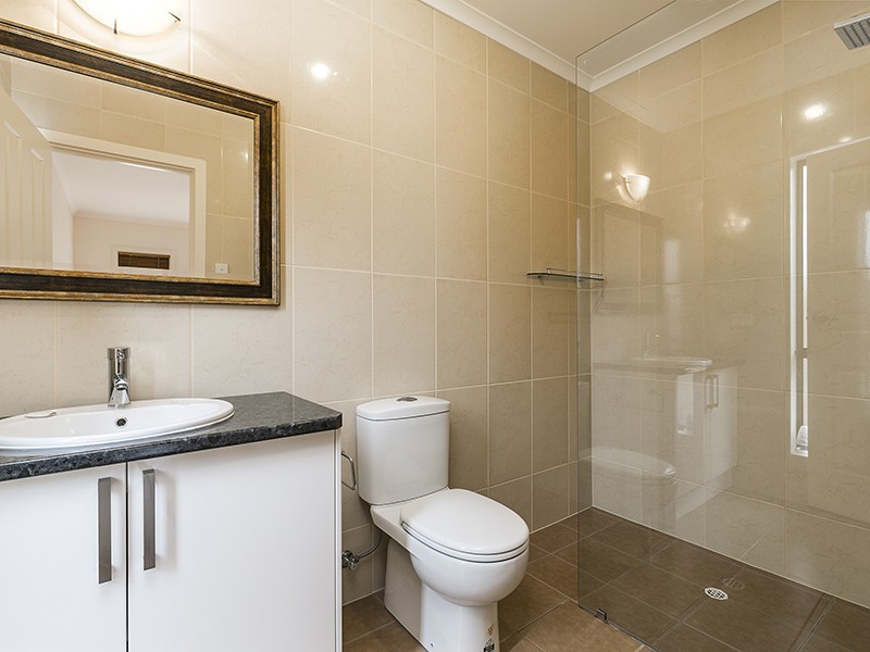 IMPOSING STYLE EXECUTIVE LIFESTYLE, Dover Gardens SA 5048