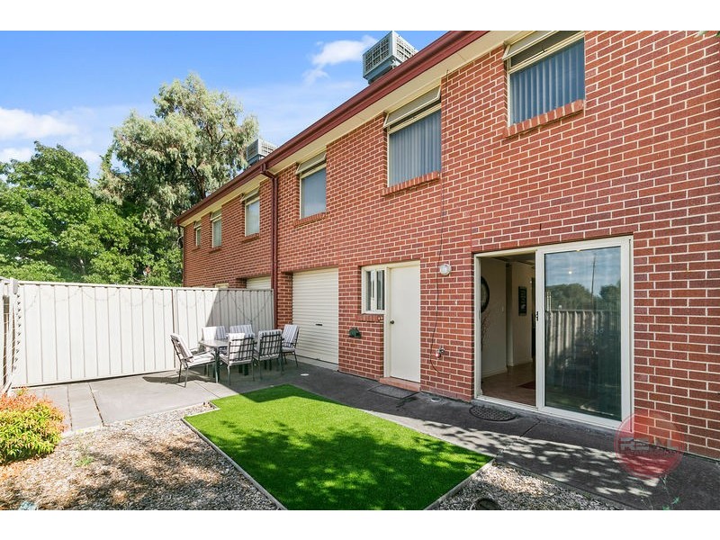 2/24 Grove Street, Modbury SA 5092