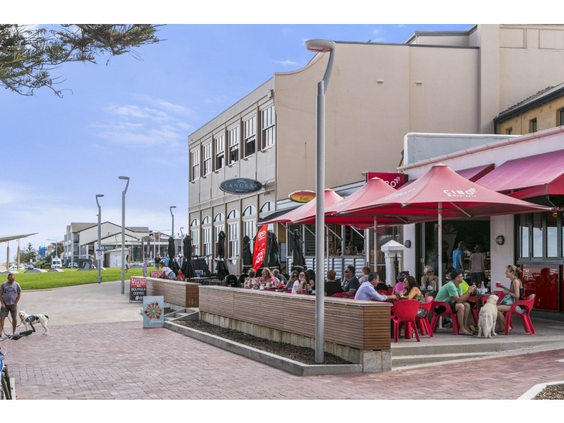 8/172 Seaview Road, Henley Beach South SA 5022