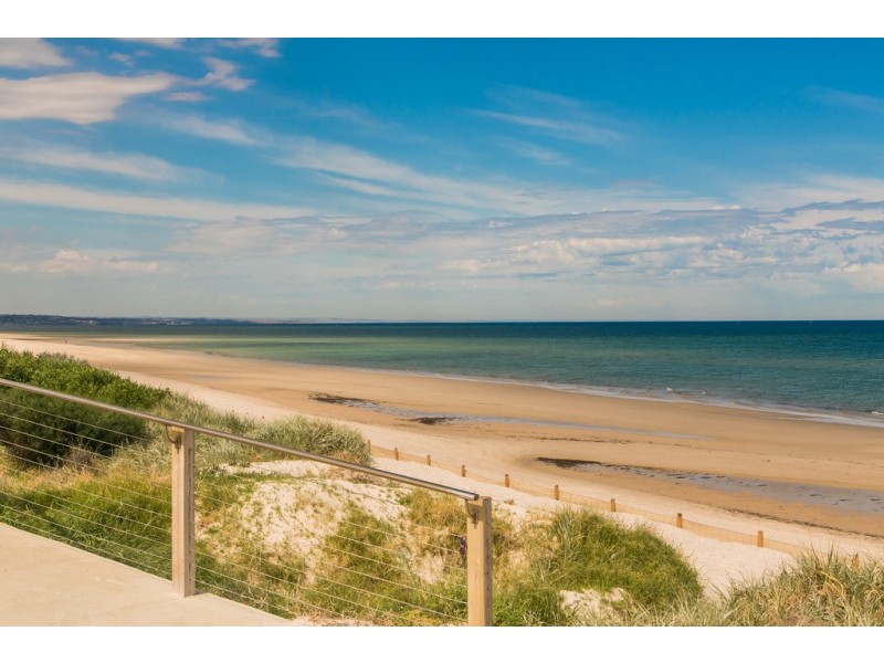 8/172 Seaview Road, Henley Beach South SA 5022