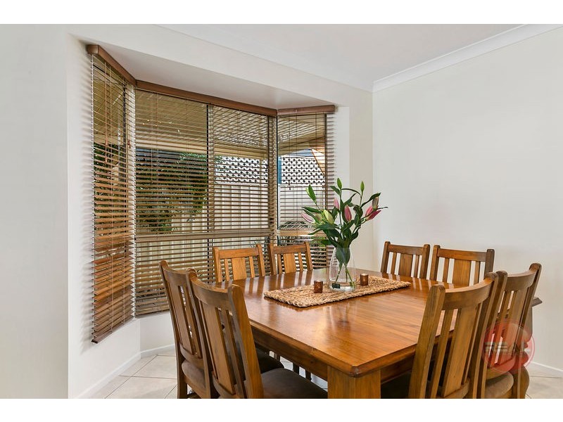 5a Davidson Avenue, Park Holme SA 5043