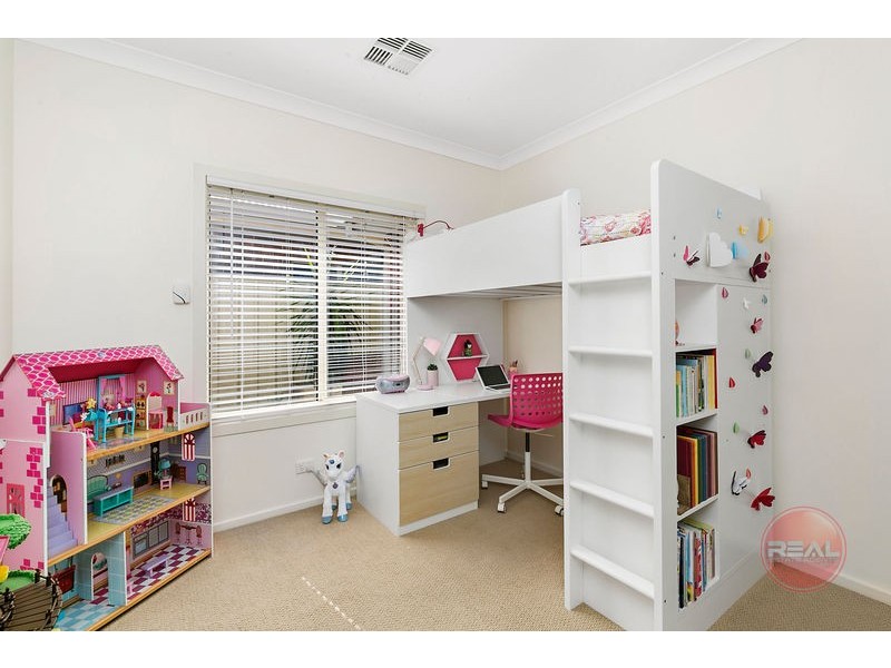 5a Davidson Avenue, Park Holme SA 5043