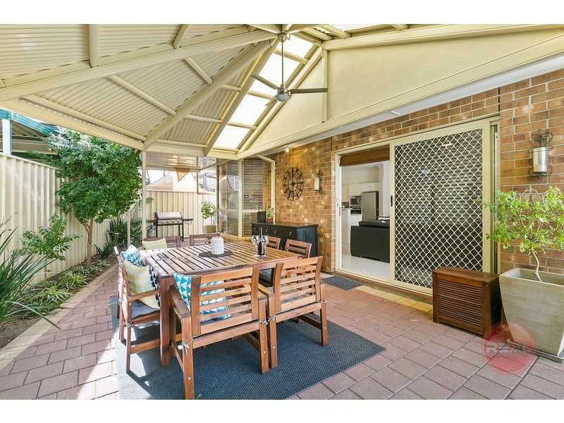 5a Davidson Avenue, Park Holme SA 5043