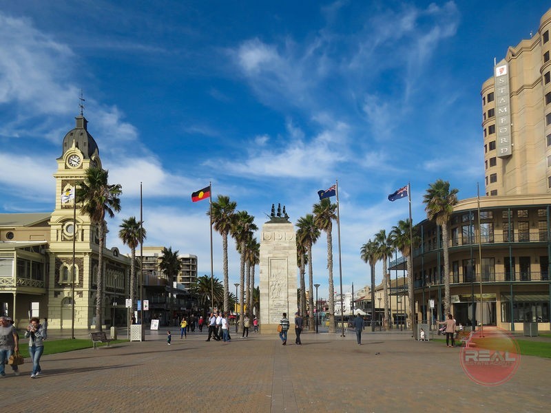 2G Gosse Avenue, Glenelg North SA 5045