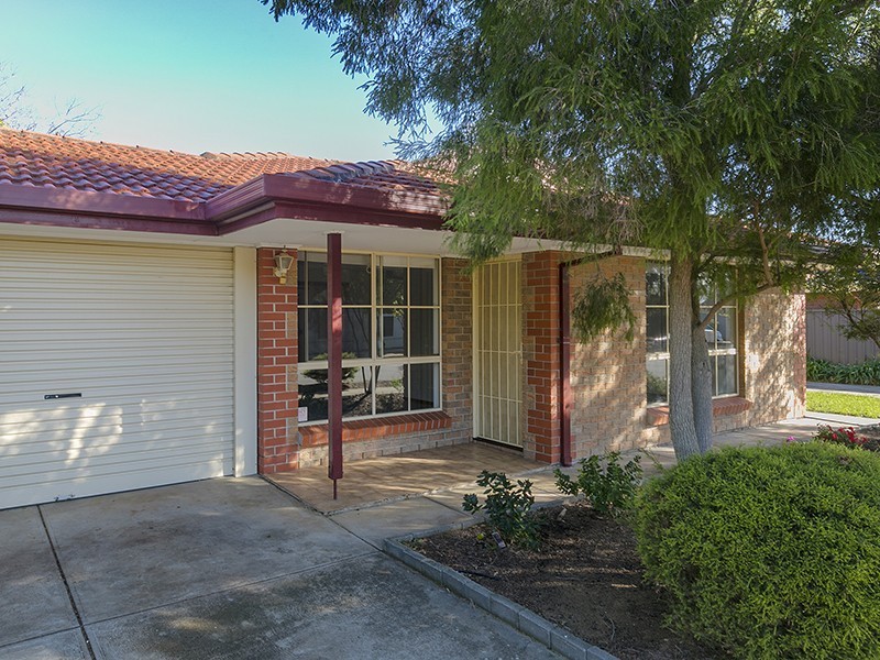 2/18 Bowaka Street, Park Holme SA 5043