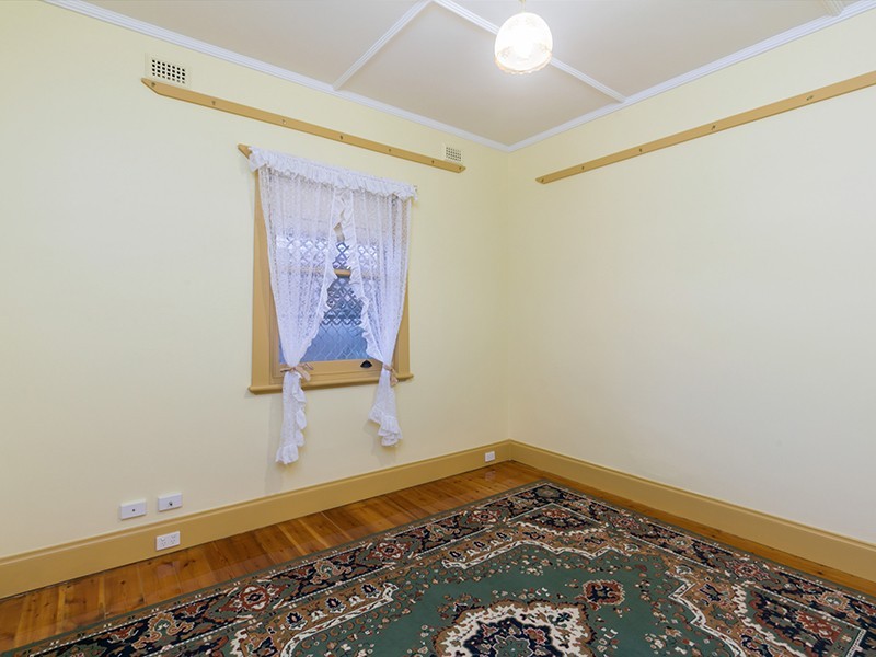 1 Farr Street, Woodville North SA 5012