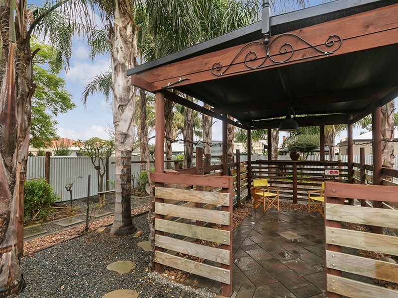 1 Farr Street, Woodville North SA 5012